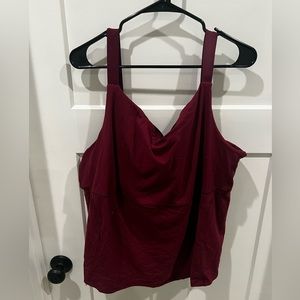 Excellent used condition Game by Universal Standard Rally tank